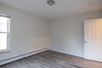 1135 35th St in Boulder, CO - Building Photo - Building Photo