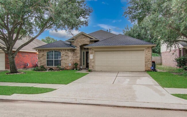 19127 Mossy Hedge Ln