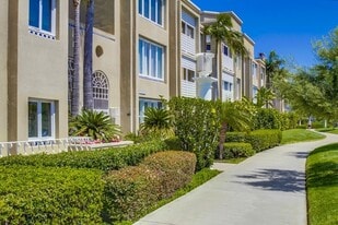 4012 Nobel Dr in San Diego, CA - Building Photo