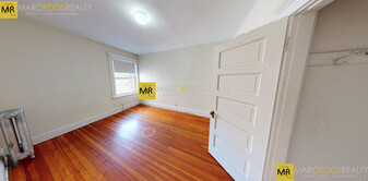 15 Mount Hood Rd, Unit 5 in Boston, MA - Building Photo - Building Photo