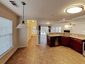 325 Balaban Cir in Woodstock, GA - Building Photo - Building Photo