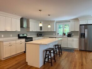 41 Rangeley Rd in Arlington, MA - Building Photo - Building Photo