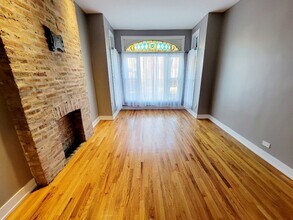 2809 W Warren Blvd-Unit -1 in Chicago, IL - Building Photo - Building Photo