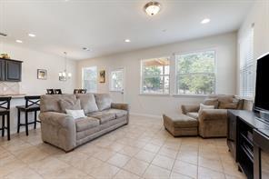 1001 Zodiac Ln in Round Rock, TX - Foto de edificio - Building Photo