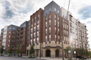 Paloma West Midtown in Atlanta, GA - Building Photo
