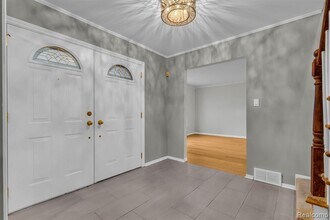 17471 Evans St in Southfield, MI - Building Photo - Building Photo