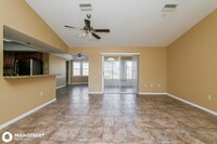 14063 Chippendale St in Spring Hill, FL - Building Photo - Building Photo