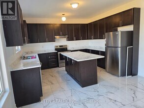 52 Tracey Ln in Collingwood, ON - Building Photo - Building Photo