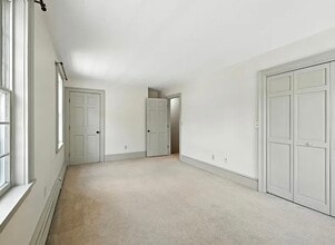 74 Second St, Unit 1 in Hallowell, ME - Building Photo - Building Photo