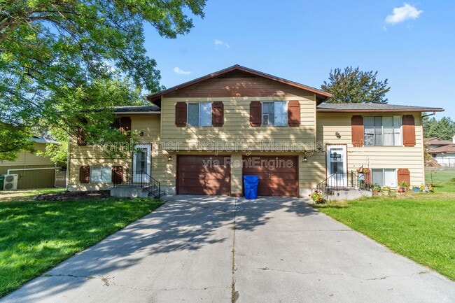 2618 S Blake Rd