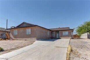 5022 Carmel Ave in Las Vegas, NV - Building Photo