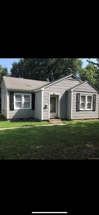 2622 Court St in Muskogee, OK - Building Photo