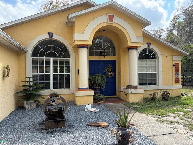 3205 SE 23rd Pl in Sumterville, FL - Building Photo - Building Photo