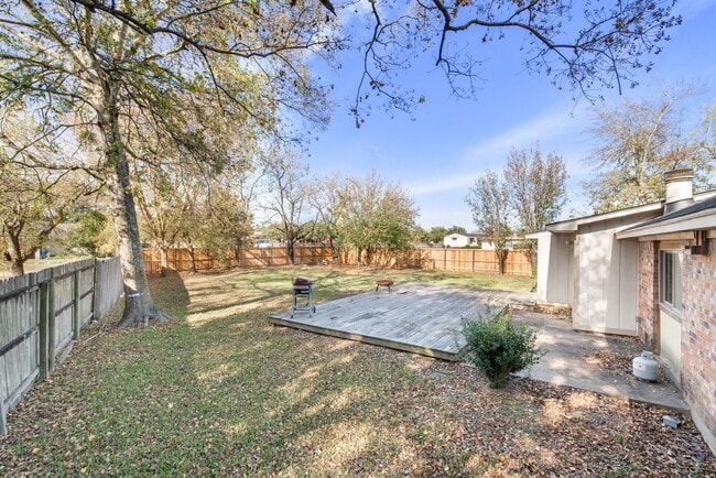 property at 1419 Holik Dr