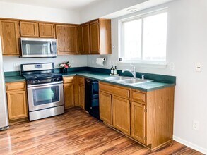 10018 70th St in Kenosha, WI - Building Photo - Building Photo