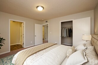 Winding Creek in Tuscaloosa, AL - Foto de edificio - Building Photo