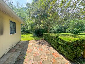 806 Evelyn Ct in Tallahassee, FL - Building Photo - Building Photo