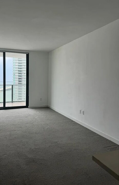 501 NE 31st St, Unit 2204 in Miami, FL - Foto de edificio