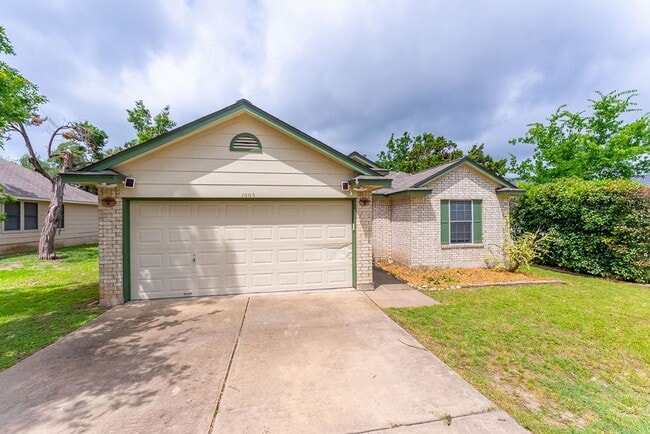 property at 1803 Columbine Ln
