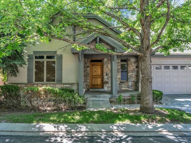 2178 Netties Pl in Holladay, UT - Building Photo - Building Photo