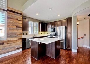 3313 Dehesa Rd in El Cajon, CA - Building Photo - Building Photo