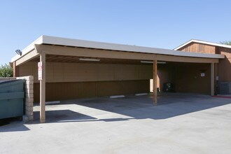 White Sands Apartments in Desert Hot Springs, CA - Building Photo - Other