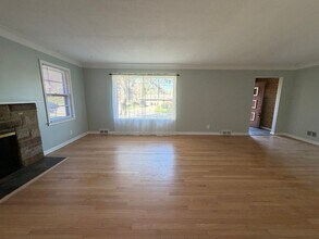 1400 Rossman Ave SE in Grand Rapids, MI - Building Photo - Building Photo