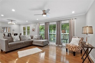 2804 Dodson Dr in East Point, GA - Building Photo - Building Photo