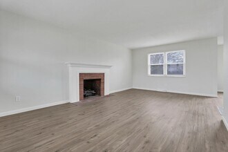 3114 Kingswood Dr in Grove City, OH - Building Photo - Building Photo