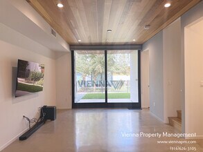 1513 D St in Sacramento, CA - Building Photo - Building Photo