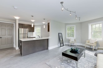 Singer Flats in Mount Rainier, MD - Foto de edificio - Interior Photo