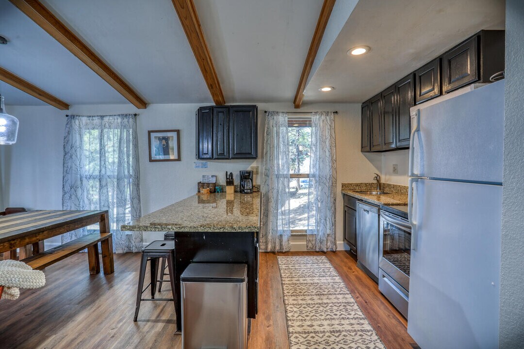 26 N Debonaire Ct in Pagosa Springs, CO - Building Photo