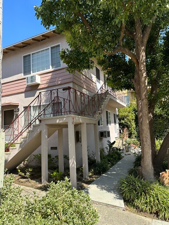 314 N Kenwood St, Unit 314 in Burbank, CA - Building Photo