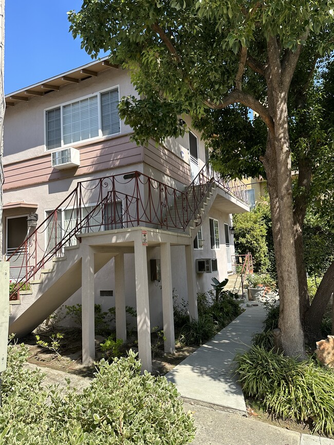 314 N Kenwood St, Unit 314