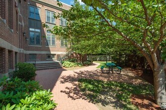 75 Park St in Medford, MA - Building Photo - Building Photo