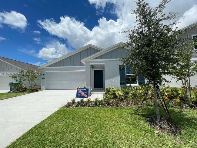 2514 McKinley Dr in Lake Wales, FL - Foto de edificio - Building Photo