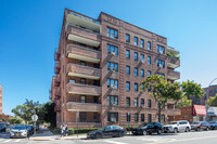 99-12 65th Ave in Rego Park, NY - Building Photo - Building Photo