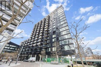 51-651 Trolley Cres in Toronto, ON - Building Photo - Building Photo