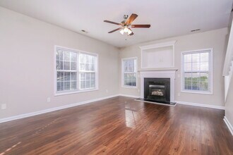 4049 Laurel Glen Dr in Raleigh, NC - Building Photo - Building Photo