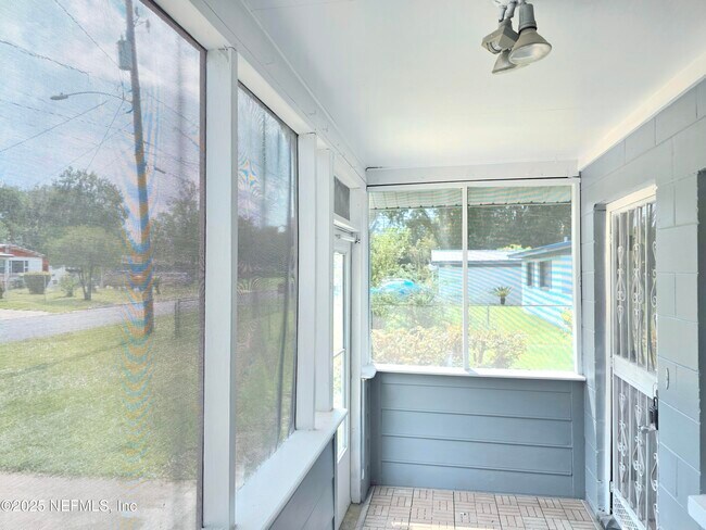 4951 Dallen Lea Dr in Jacksonville, FL - Building Photo - Building Photo