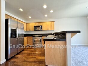2858 SW Tranquility Terrace in Beaverton, OR - Building Photo - Building Photo