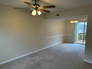 8864 Flamingo Ct, Unit 0 in St. Louis, MO - Building Photo - Building Photo