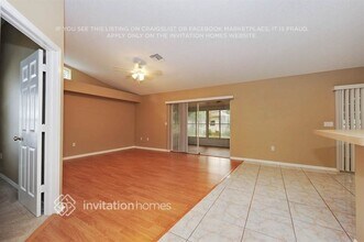 5430 Los Palos Dr in New Port Richey, FL - Foto de edificio - Building Photo