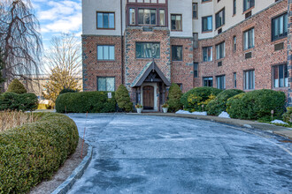 47 Lafayette Pl in Greenwich, CT - Building Photo - Building Photo