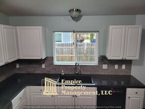 3119 Spring Creek Way in Sandpoint, ID - Building Photo - Building Photo