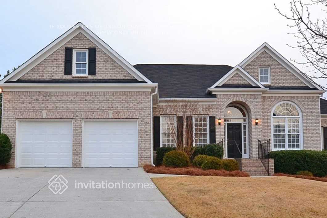 2715 Ivy Hill Dr NE in Buford, GA - Building Photo