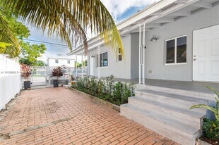 540 NE 67th St in Miami, FL - Building Photo