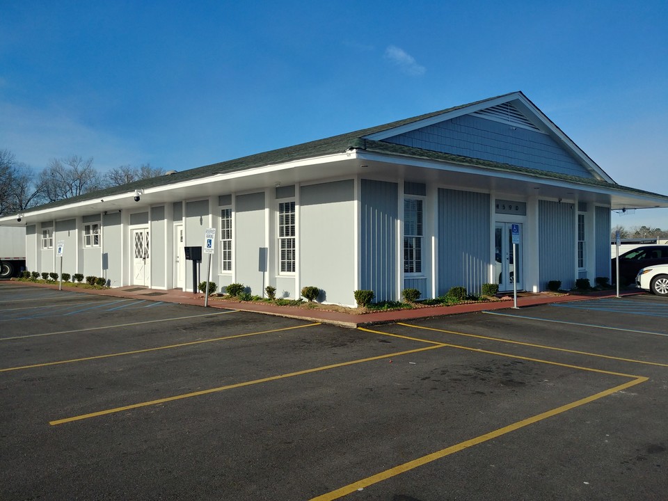 Evergreen Estates in Montgomery, AL - Foto de edificio