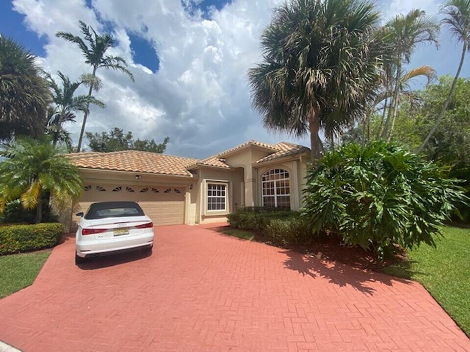 20892 La Questa Ct in Boca Raton, FL - Foto de edificio