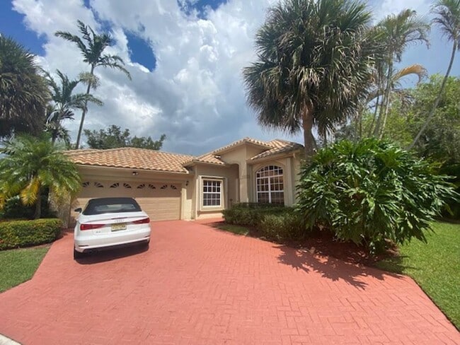 property at 20892 La Questa Ct